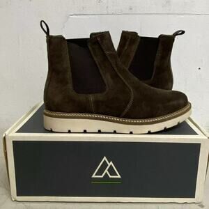 Alpine Design Women's Blaze Chelsea Boots Durable Leather Upper AD22WCW004 -- 9